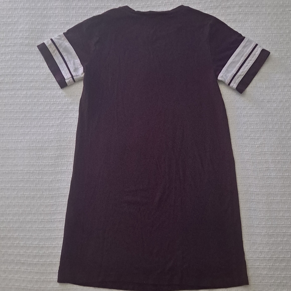 Forever 21 Maroon and White Shirt Dress - Picture 2 of 3